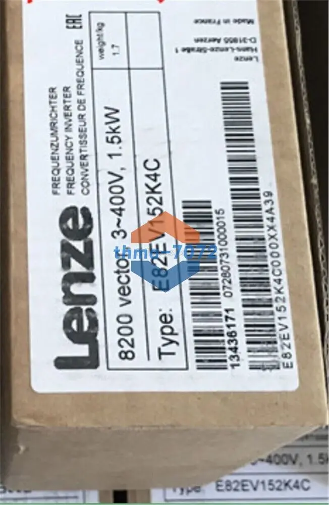 

1 шт. Новый преобразователь частоты E82EV152K4C Lenze