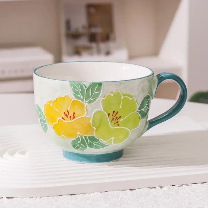 Large Capacity Hand-Painted Ceramic Mug – Creative Floral Design, 500ml