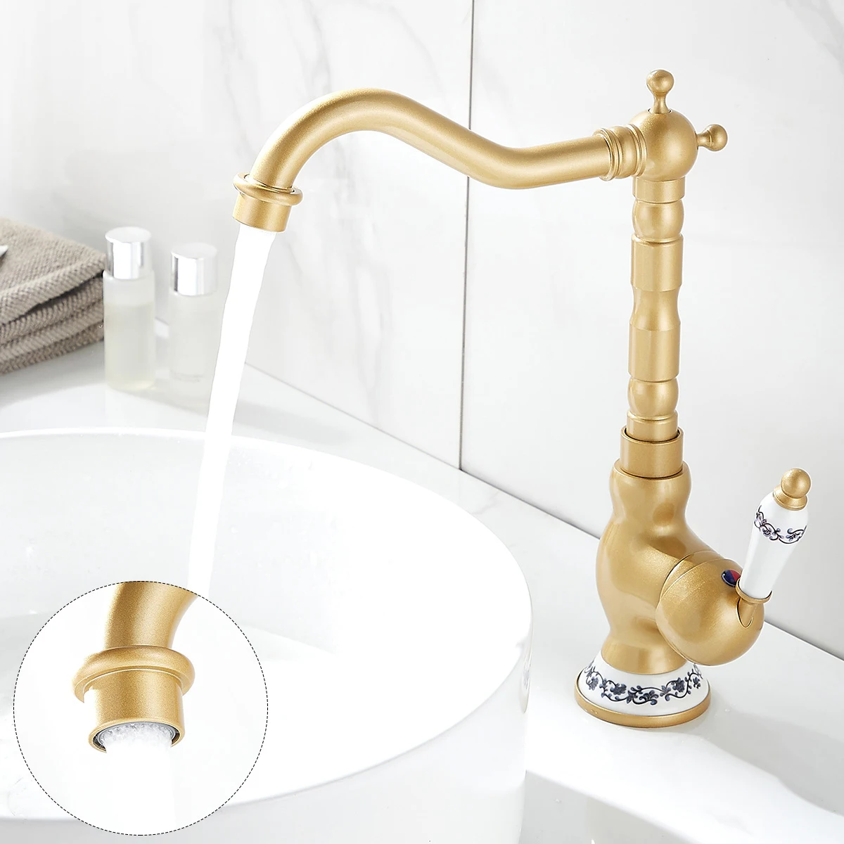Kitchen Tap 360° Rotatable Vintage Bathroom Tap with Heat and cold control Single Ceramic Lever Faucet Home Bathroom Decoration