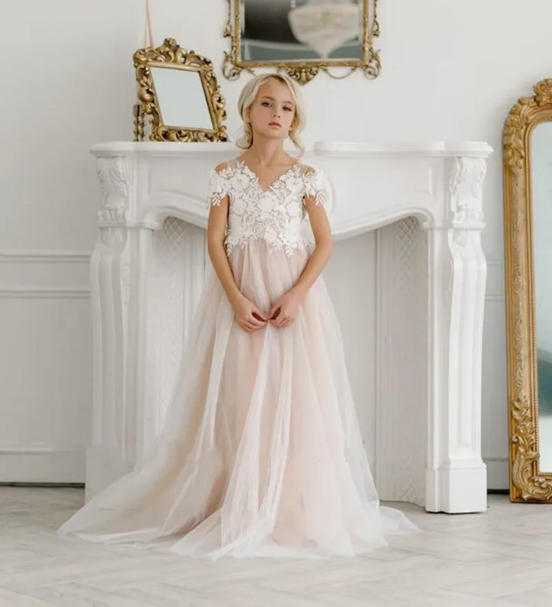 

Handmade Tulle Lace Flower Girl Dress for Wedding V Neck Girl Birthday Party Gown First Communion Dress