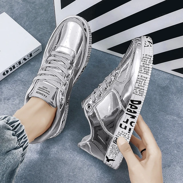 Silver Sneakers Smart Casual Chill Weather Outfits For Women (26 ideas &  outfits) | Lookastic