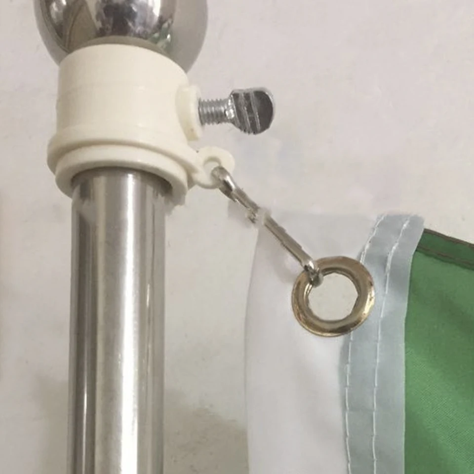 Anelli di Montaggio per Asta di Bandiera,Anelli Di Montaggio Della Bandiera Clip,Anello Di Installazione Della Bandiera,Anelli di Fissaggio per Asta della Bandiera,Con 4 Moschettone Acciaio,4 pezzi