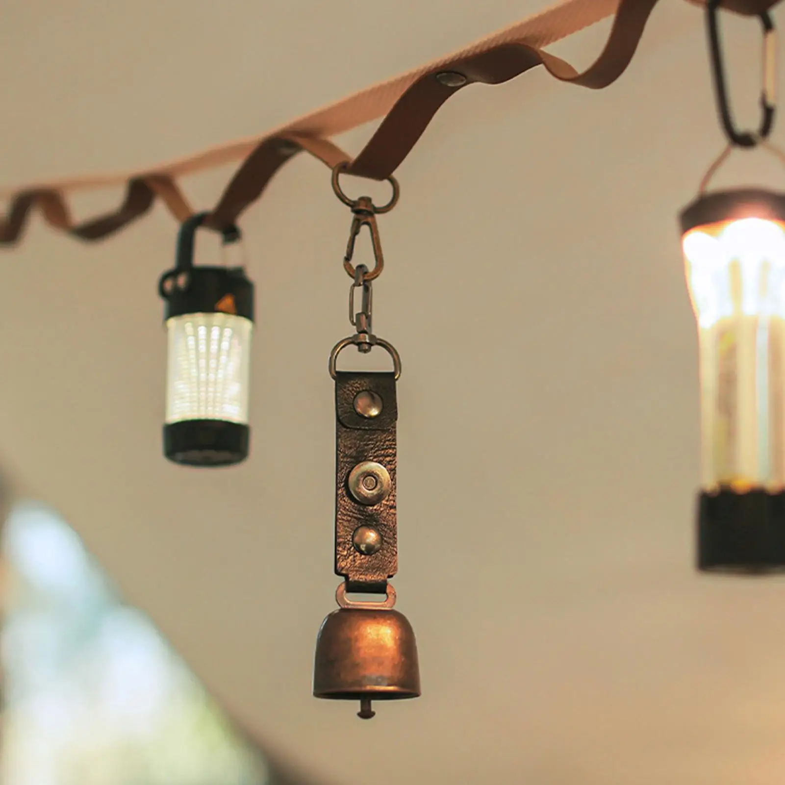 1pc Bear Bell Loud Hiking Bell For Hikers Anti-Lost Pet Bell Dog Bell With PU Leather Strap Noise Maker For Survival Hiking