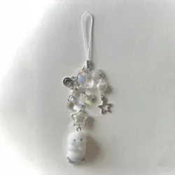 Chic Seal Phone Charms: Stylish Tech Accessories & Gift Inspiration (1)