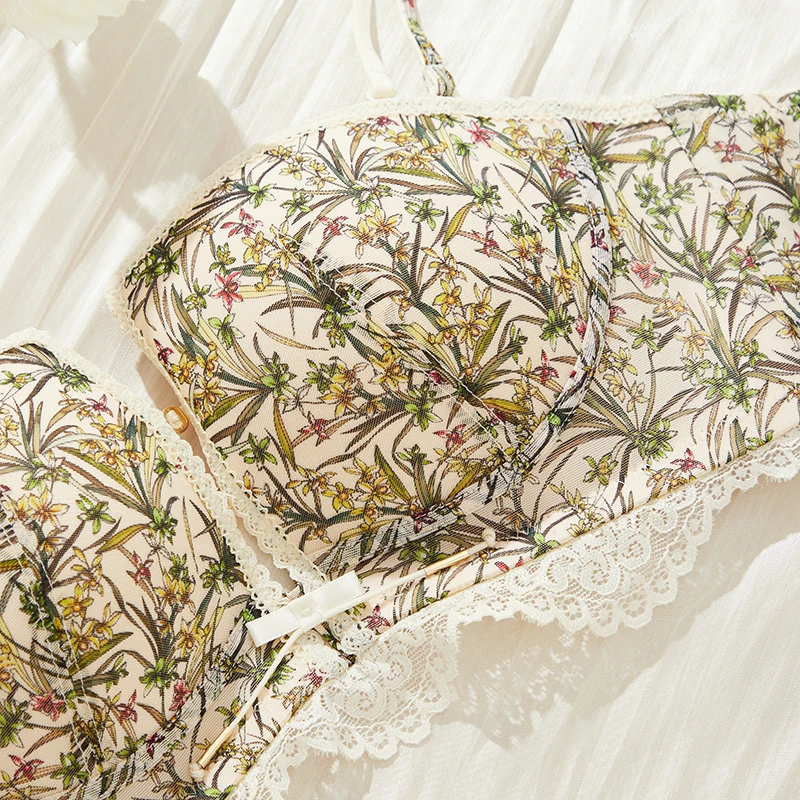 Sexy Half Cup Bra Fashion Spring/Summer Printed Small Chest Bras Lace Lingerie Underwear Bra for Women Free Shipping CW9550 - Image 4