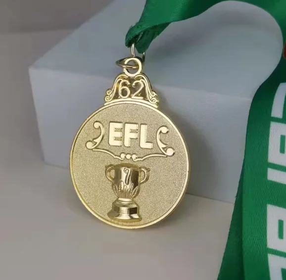 

hot sale 2021-22 Season The EFL Cup Champions Medals The Carabao Cup Champions Medals The Football Champion Medal Fan Souvenirs