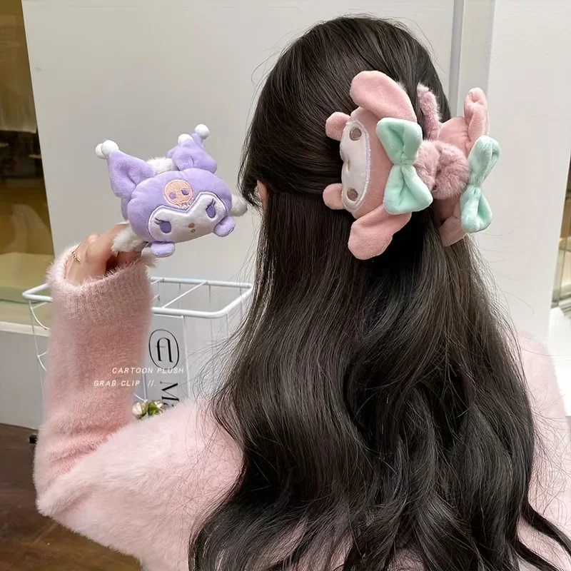 1PC Sanrio Kuromi Series Hair Clip Cute Cartoon Plush Hair Claw Clip Kawaii Hairpin Back Head Hair Accessories 1pc sanrio kuromi series hair clip cute cartoon plush hair claw clip kawaii hairpin back head hair accessories