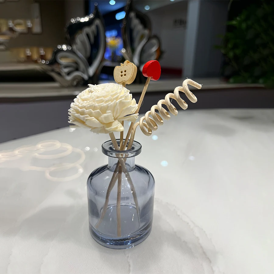 1PC 50ml Blue Home Fragrance Diffuser Bottle with Rattan Sticks and Dried Flowers Reed Diffuser Essential Oil Refill Bottle