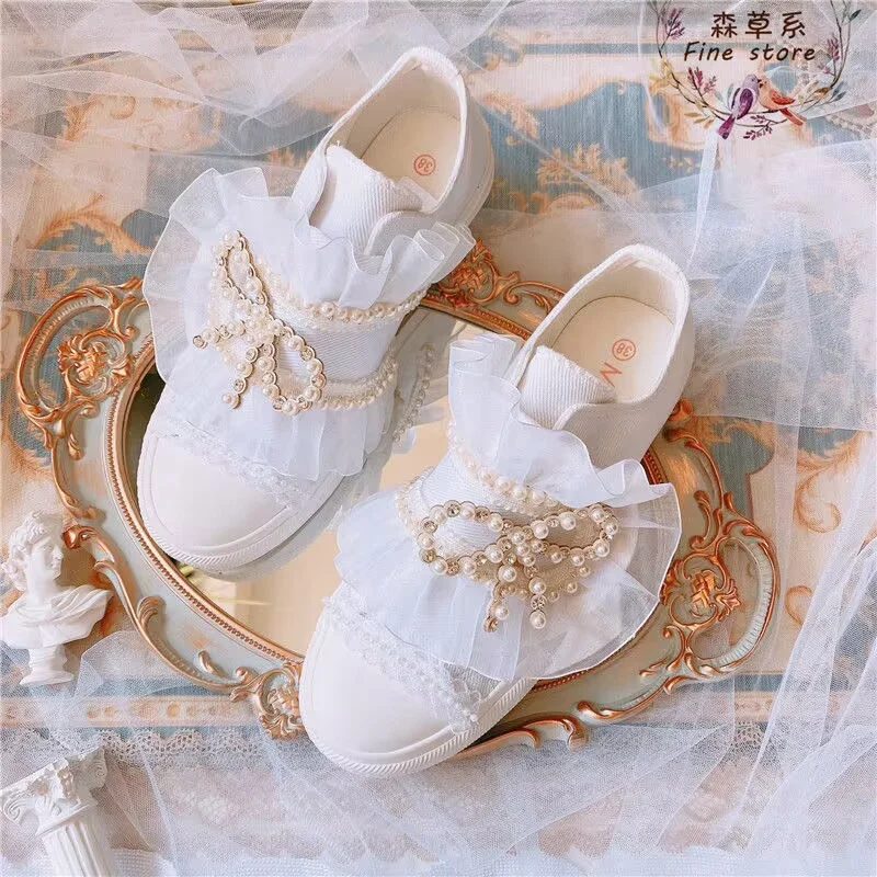 

lace handmade custom canvas shoes Pearl butterfly decoration low-top spring and autumn casual sneakers women 35-40