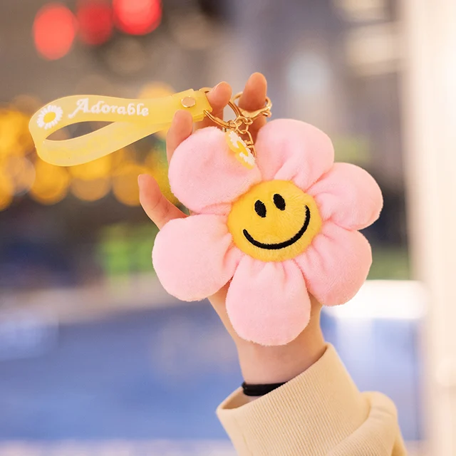 15cm Cute Smiley Flower Pendant Japanese Style Plush Toy Kawaii Flowers Doll Bag Pendant Keychain Home Decor Gifts Child Girl 1