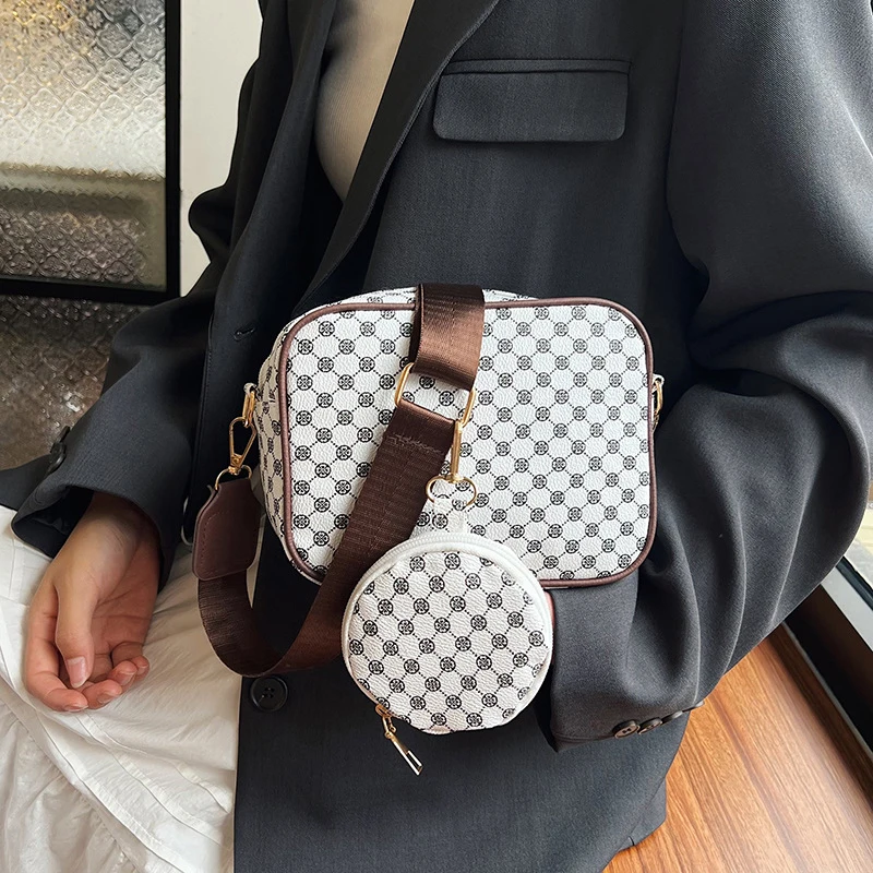 Casual Women's Shoulder Bag Simple And Trendy Texture,  With A Foreign Style Strap, Small Hanging Bag, Diagonal Crossbody Small