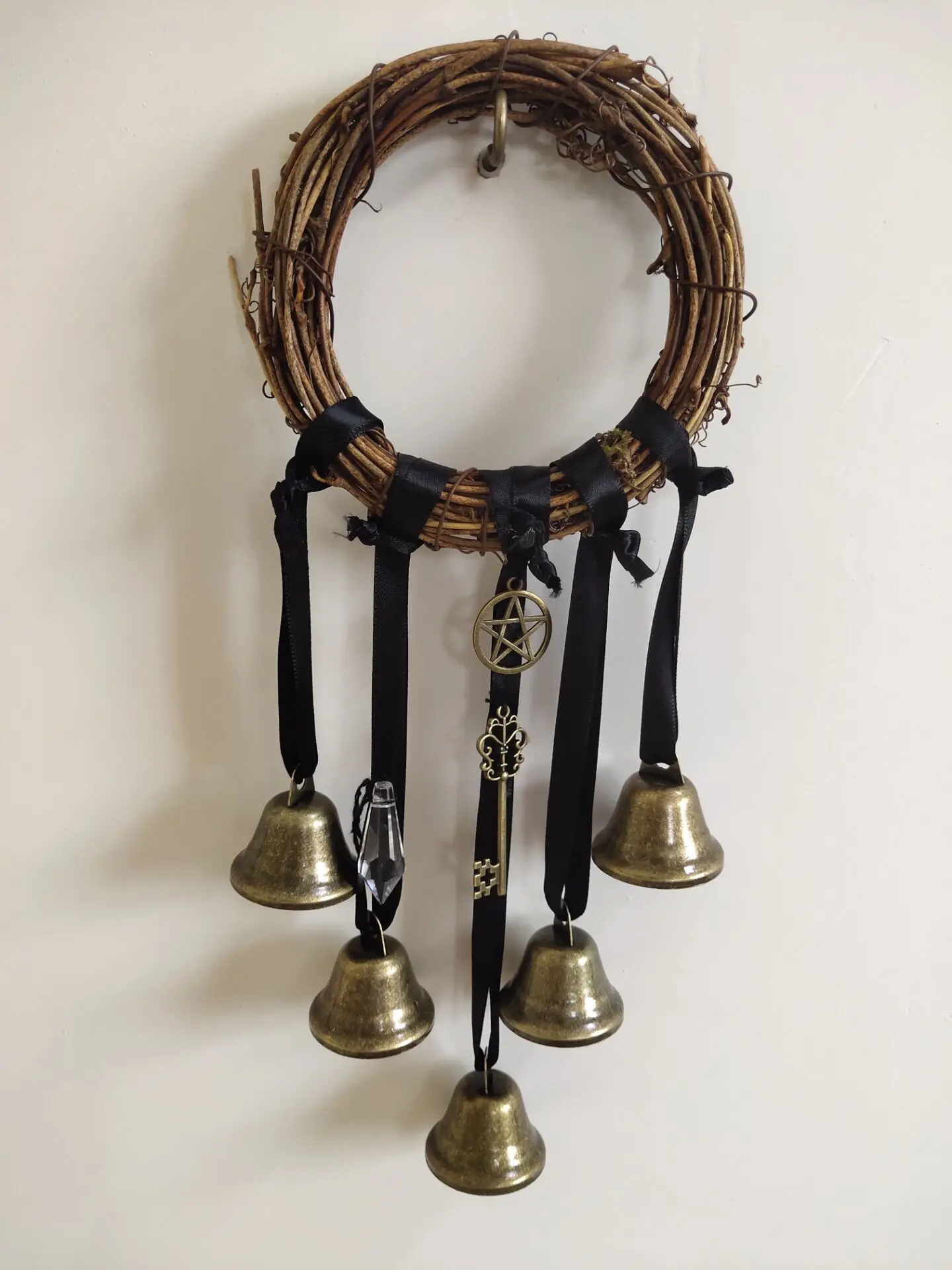 Witch Bells Door Knob Hanger Witchcraft Decor Wind Chimes Magic Home  Witch's Protection Bells Witch Door Knocker For Boho Decor