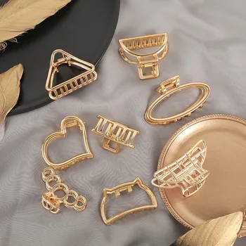 2023 Fashion Hollow Heart Metal Hair Claw Clips Simple Small Size Gold Geometric Bangs Barrettes Hairpins for Women Girls Daily 1