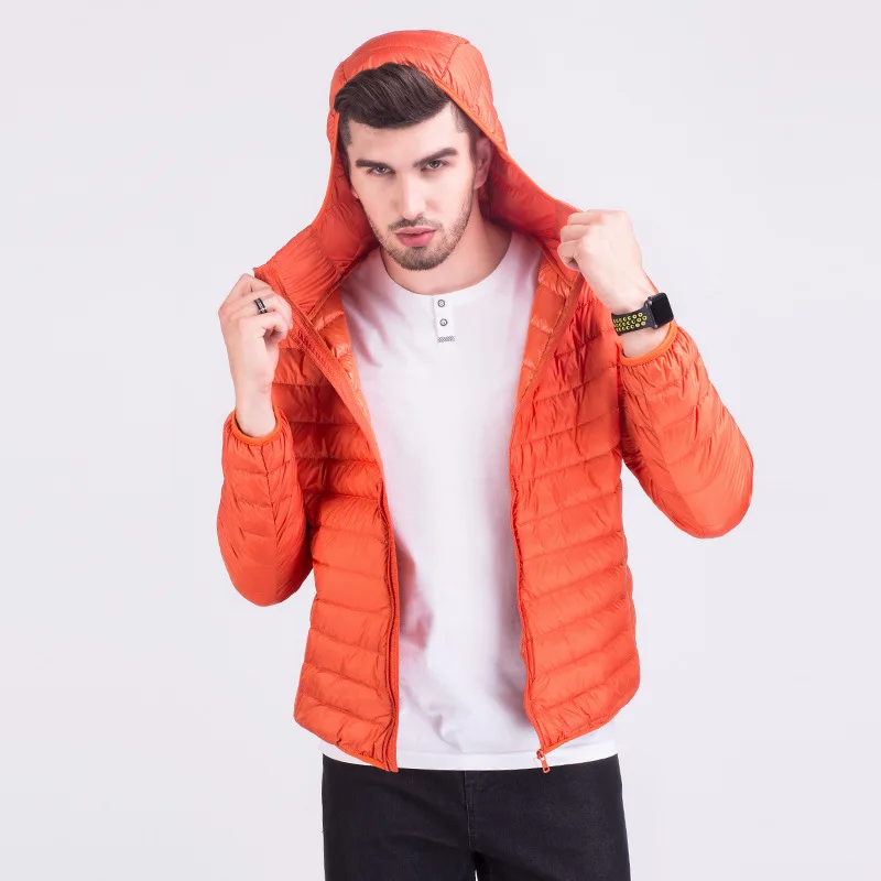 Mens Fashion Winter Jackets Ultra Light Windproof Hooded White Duck Down Coats Casual Autumn Portable Puffer Jackets Warm Parkas