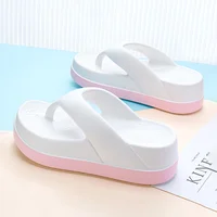 Outdoor slippers Unique features Flat sandals 6