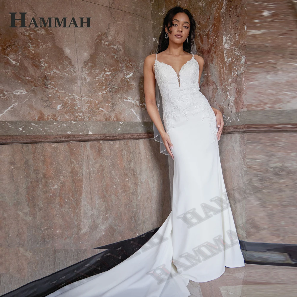 

HAMMAH Appliques Mermaid Wedding Dresses For Bride Spaghetti Strap V Neck Button Stain Sweep Train Backless Vestido De Casamento