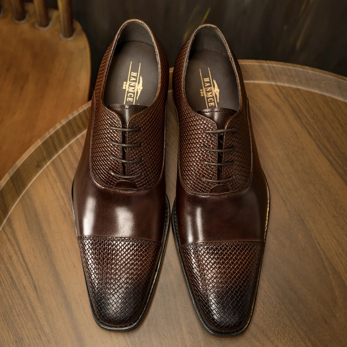 Men Formal British Style Genuine Braided Leather Trend Pointed Toe Lace-Up Design Black/Red Mens Business Wedding Dress Shoes