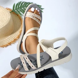 Chic Lightweight Round Toe Women's Flat Sandals - Stylish Summer Comfort - 38 (Beige)