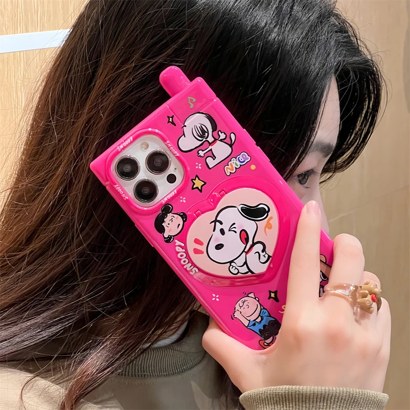 thumbnail image 1 of Bonita funda de teléfono con dibujos animados de Peanuts, Snoopy y Charlie Brown para iPhone 15 Pro 14 13 12 11 Pro Max, cubierta de TPU suave con espejo de maquillaje oculto, 1 of 4