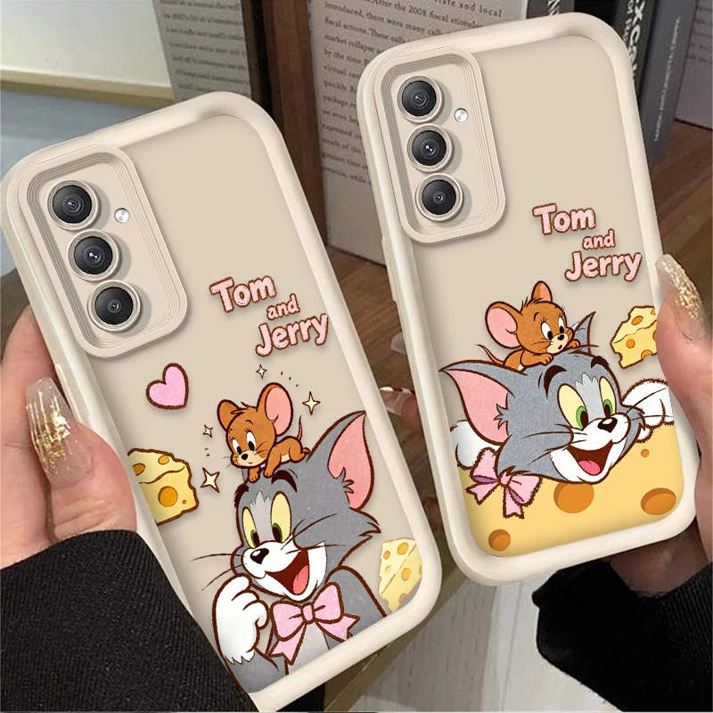 Charming Tom and Jerry Cartoon Character Phone Case