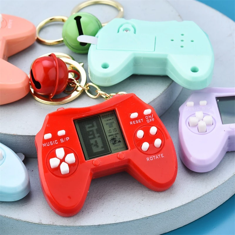 Retro Video Game Keychains atelieryuwa.ciao.jp