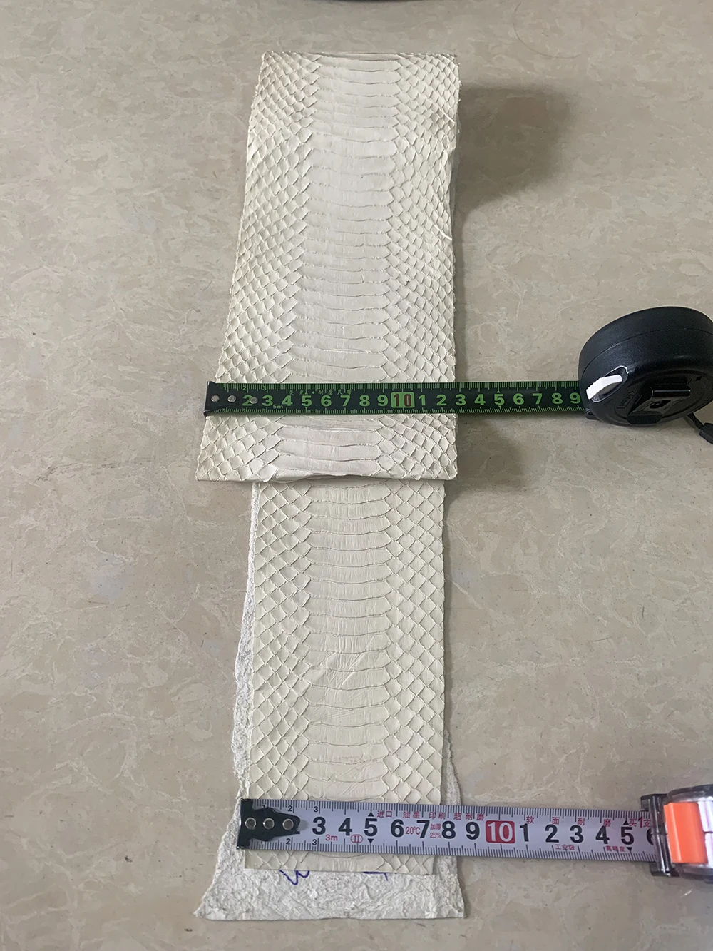 빨간 갈색 인쇄 천연 가죽 뱀 가죽, 전화 케이스, 가죽 가방, 신발 벨트 DIY, 수제 가죽 재료