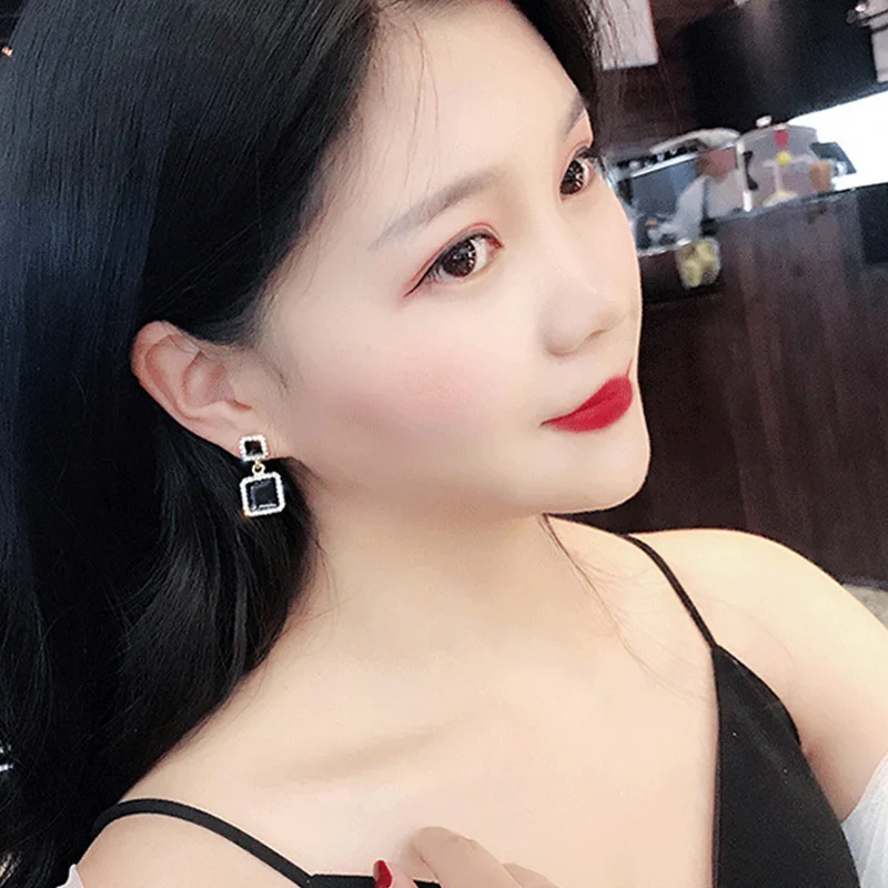 Statement Earrings Black Square Geometric Earrings for Women Luxury Rhinestone Pendent Gold Trending