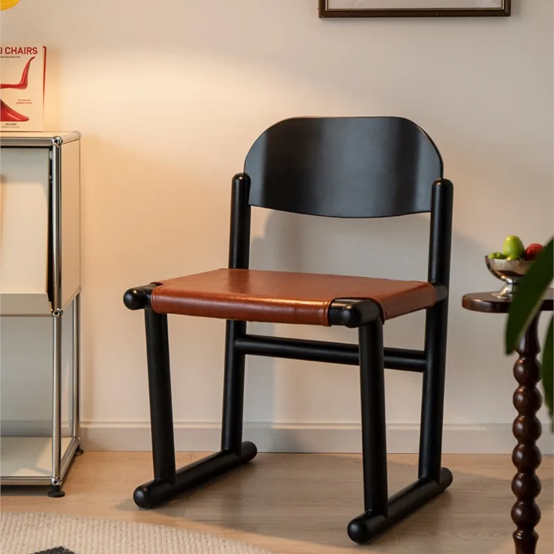 Vintage Solid Wood Dining Chairs Retro Small Layouts Casual Backrests Leather Dining Tables Designer Chairs For Kitchen