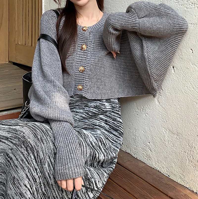 Women's Batwing Balloon-Sleeve Button Front Rib Knitted Slouchy