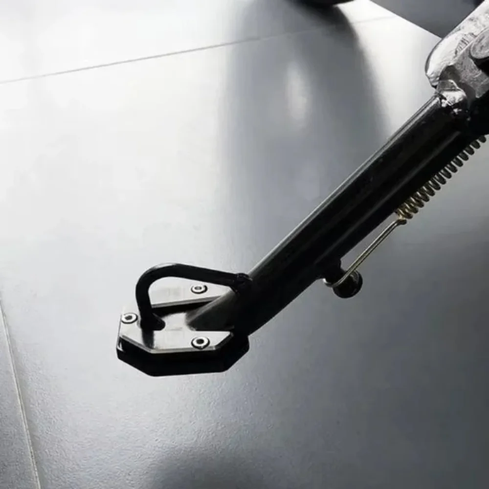 오토바이 킥스탠드 익스텐더 풋 사이드 스탠드 확장 패드 지지판 알루미늄 합금 야마하 Nmax AEROX XMAX 155 250 300용