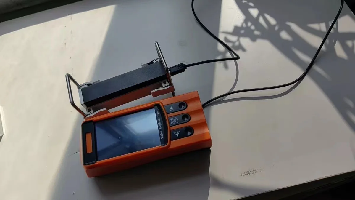 enhanced ver Split Surface Roughness Tester Ra、Rz、Rq、Rt、Rc、Rp、Rv、R3z、R3y、Rz(JIS)、Ry、Rs、Rsk、Rku、Rmax、Rsm、Rmr、Rpc、Rk、Rpk、Rvk、Mr1