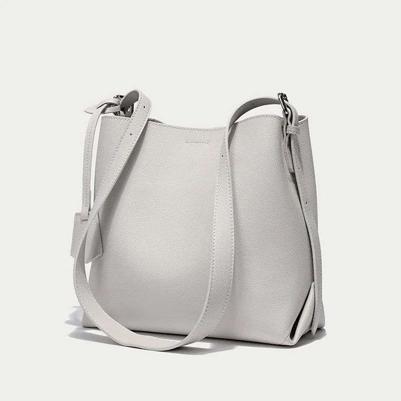 

Genuine Leather Bucket Bags For Women Small Shoulder Messenger Bag Lady Fashion Handbags Luxury Totes OL Work Purses