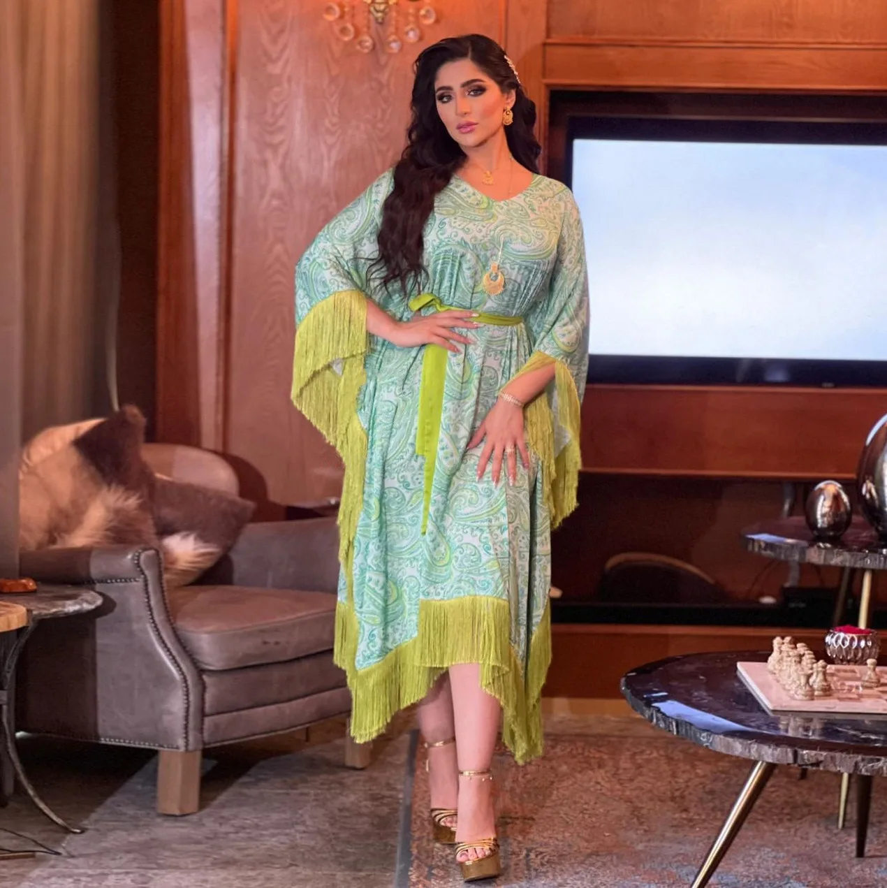 

Tassels Batwing Sleeve Dress Eid Muslim Women Abaya Party Dresses Ramadan Abayas Caftan Kaftan Dubai Turkey Ramadan Abayas