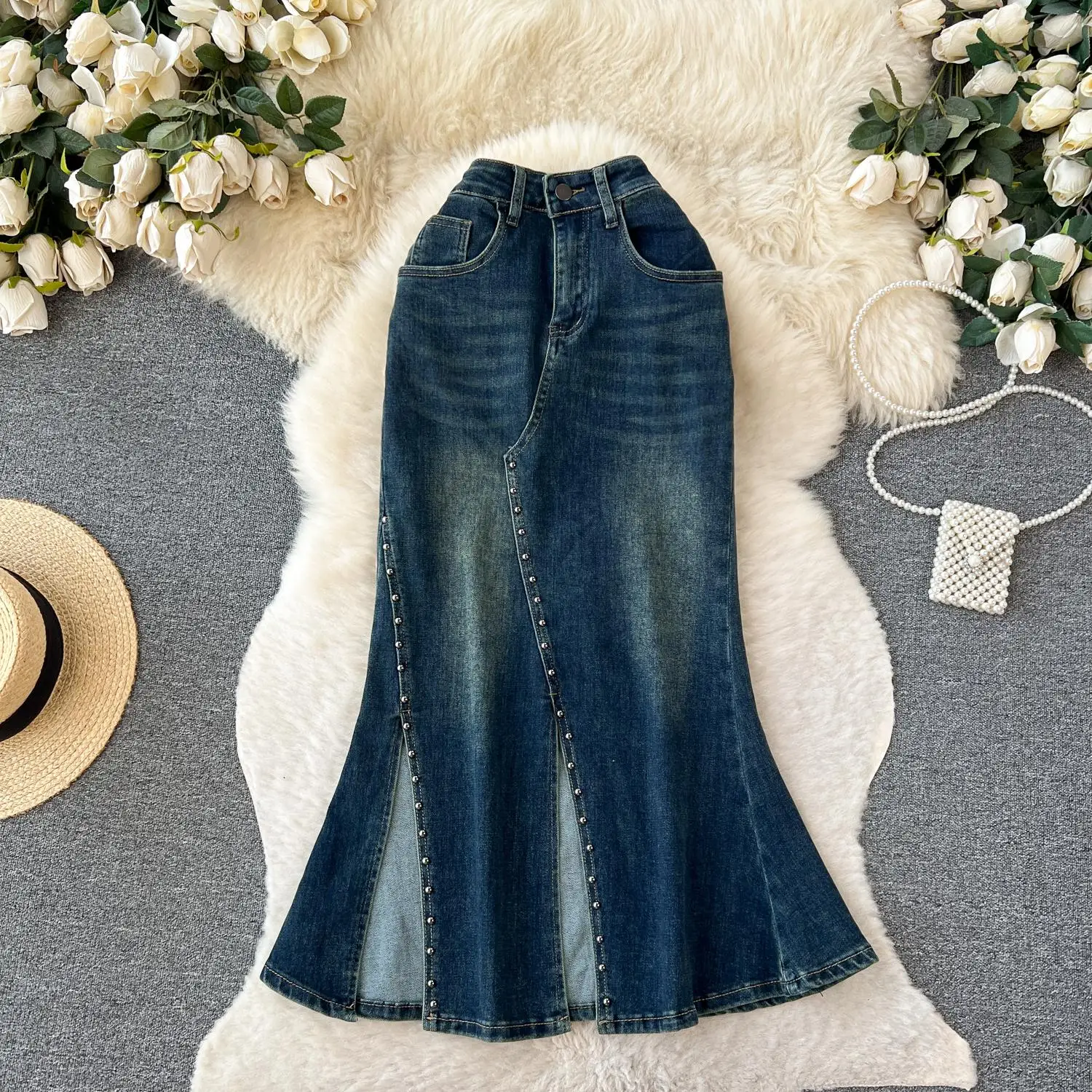 【MEDIA82】 Mermaid rivet long skirt (Light grey) MEDIA(82) Mermaid Rivet Long Skirt - Light Grey