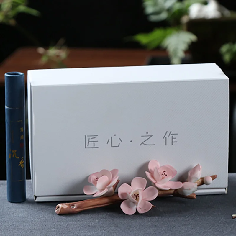 Ceramic thread incense inserted with incense, household Zen aloes, hand-held porcelain flower, single hole incense burner seat