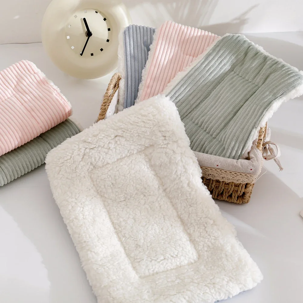 Pet Sleeping Mat Pet Sleeping Bed for Small Animal Hedgehog Hamster Rabbit Bird