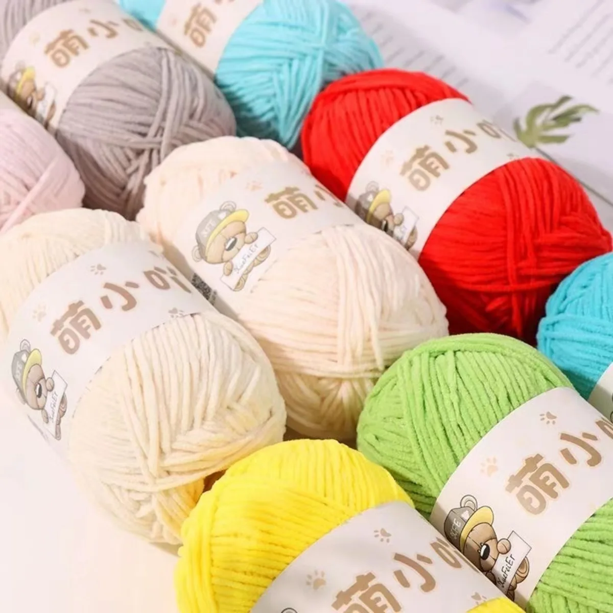Chenille Yarn Matte Chenille Yarn Doll Thread Handmade Crochet Knitted Material Small Ice Stripe Thread Mengxiaoya