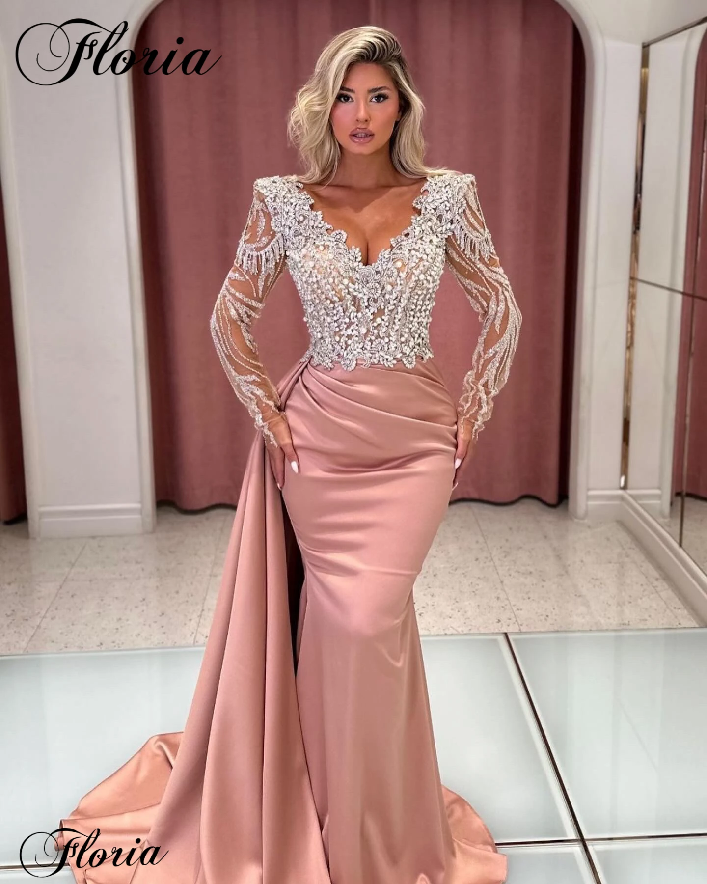 Simple Long Sleeves Cocktail Dresses With Crystals Mermaid V-Neck Prom Dresses For Women Vestidos De C&oacute;ctel Coutures Gowns