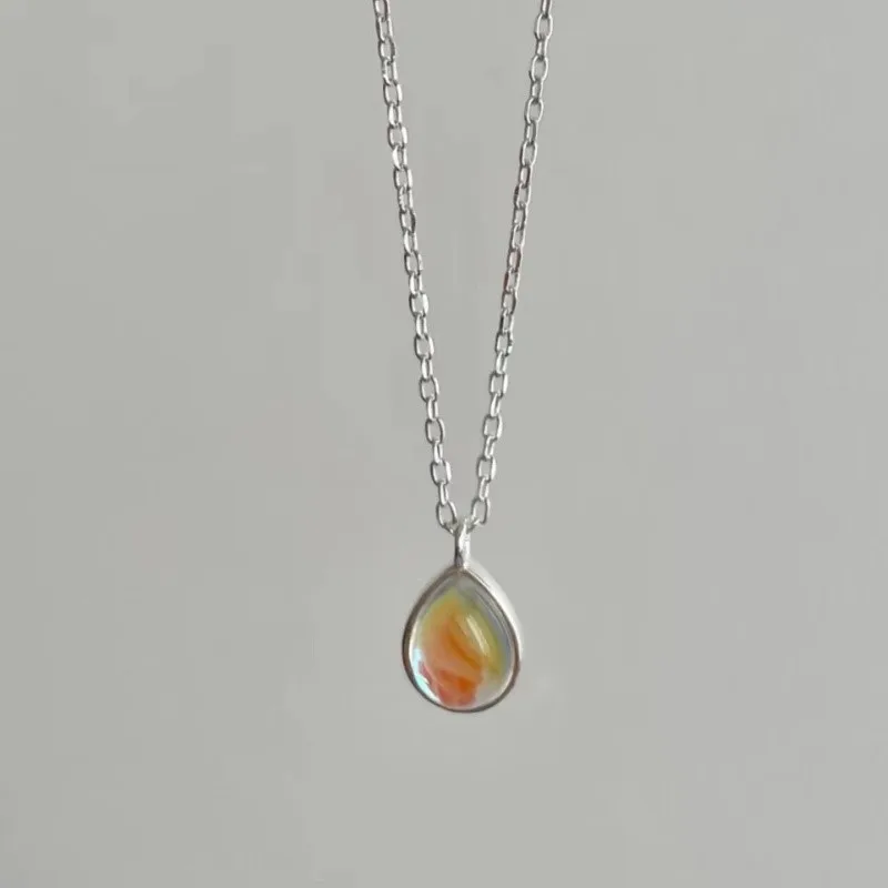 Silver Color Moonstone Oval Pendant Necklace for Women Simple Fashion Girls Jewelry Accessories Gifts