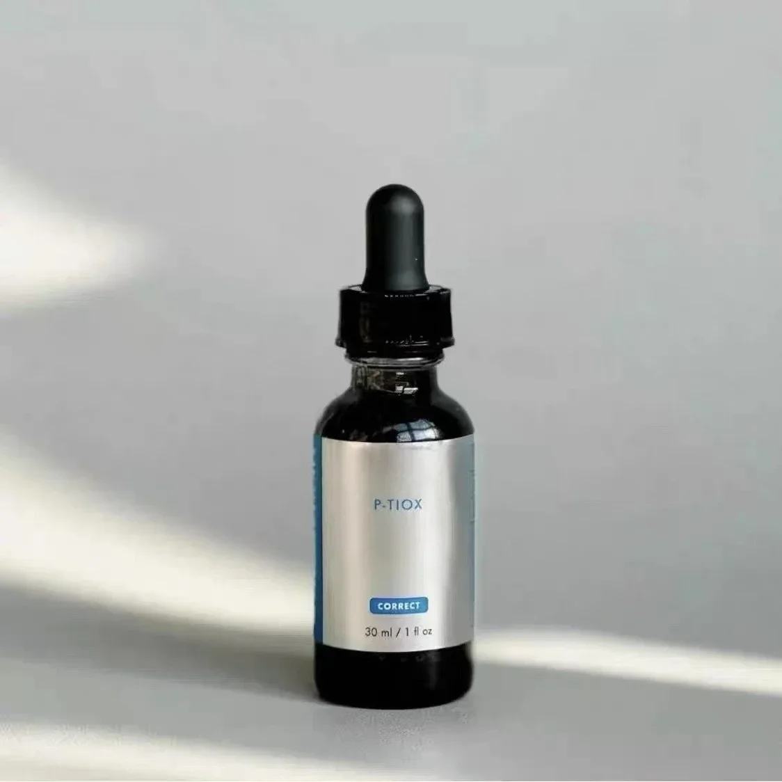 메이크업 도구 세트 P-TIOX 세럼 30ML