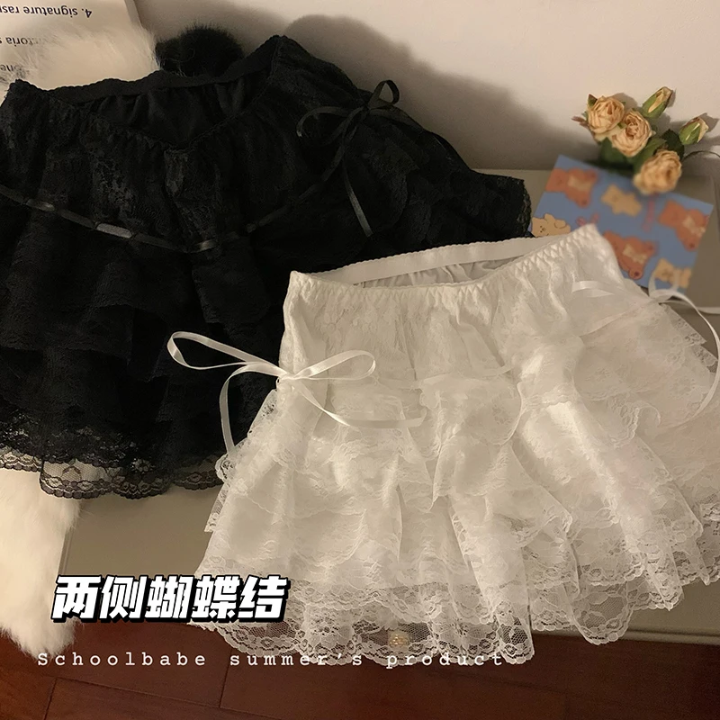 Description Picture 3 of itemFloral Lace Lolita Safety Pants Women Summer Shorts Petticoat Underpants Girls Fashion Princess Loose Shorts
