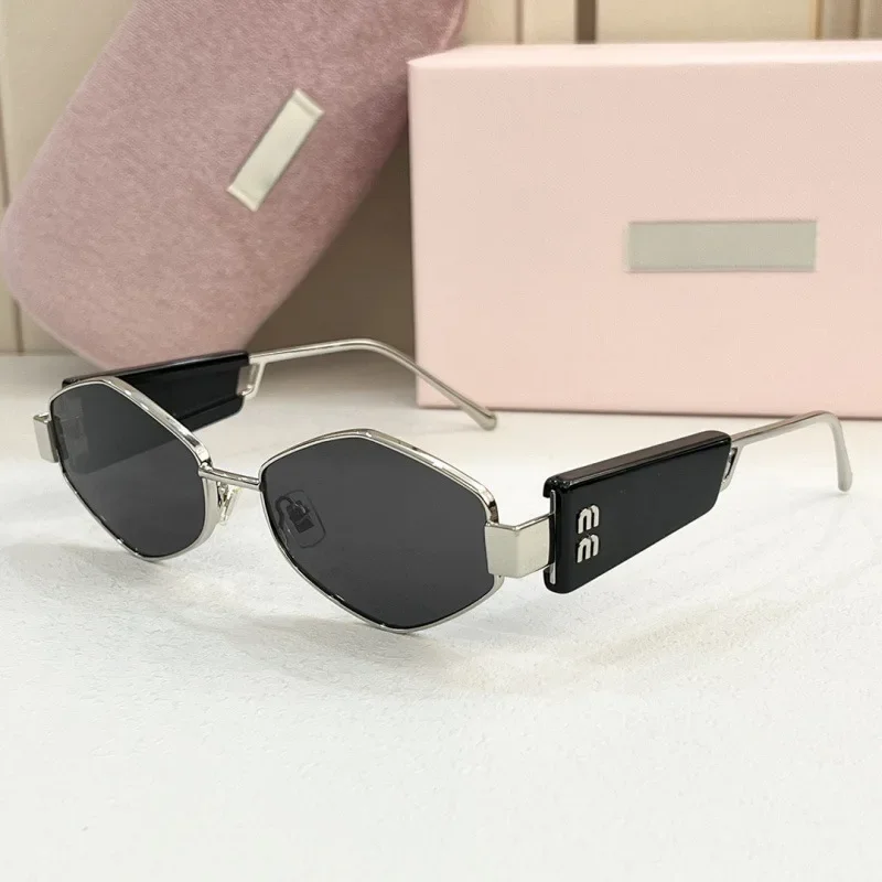 �мųʺ� ��Ż ����Ʈ ���Ÿ� �ٿ뵵 �����̽� �� ������ �� ���� ���� ���۶�, ��Ƽ ����Ŭ�� ����ũ�� ���۶�