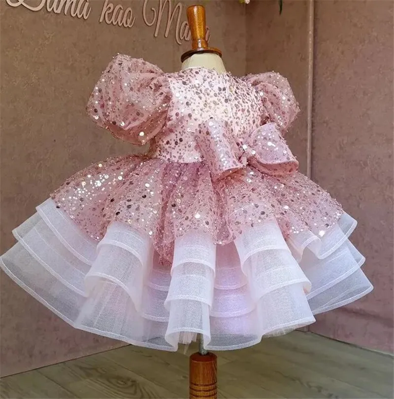 

Sparkly Pink First Birthday Dresses for Baby Girls Sequined Tulle Tiered Tutu Gown Kids Carnival Wedding Pageant Costumes 24M