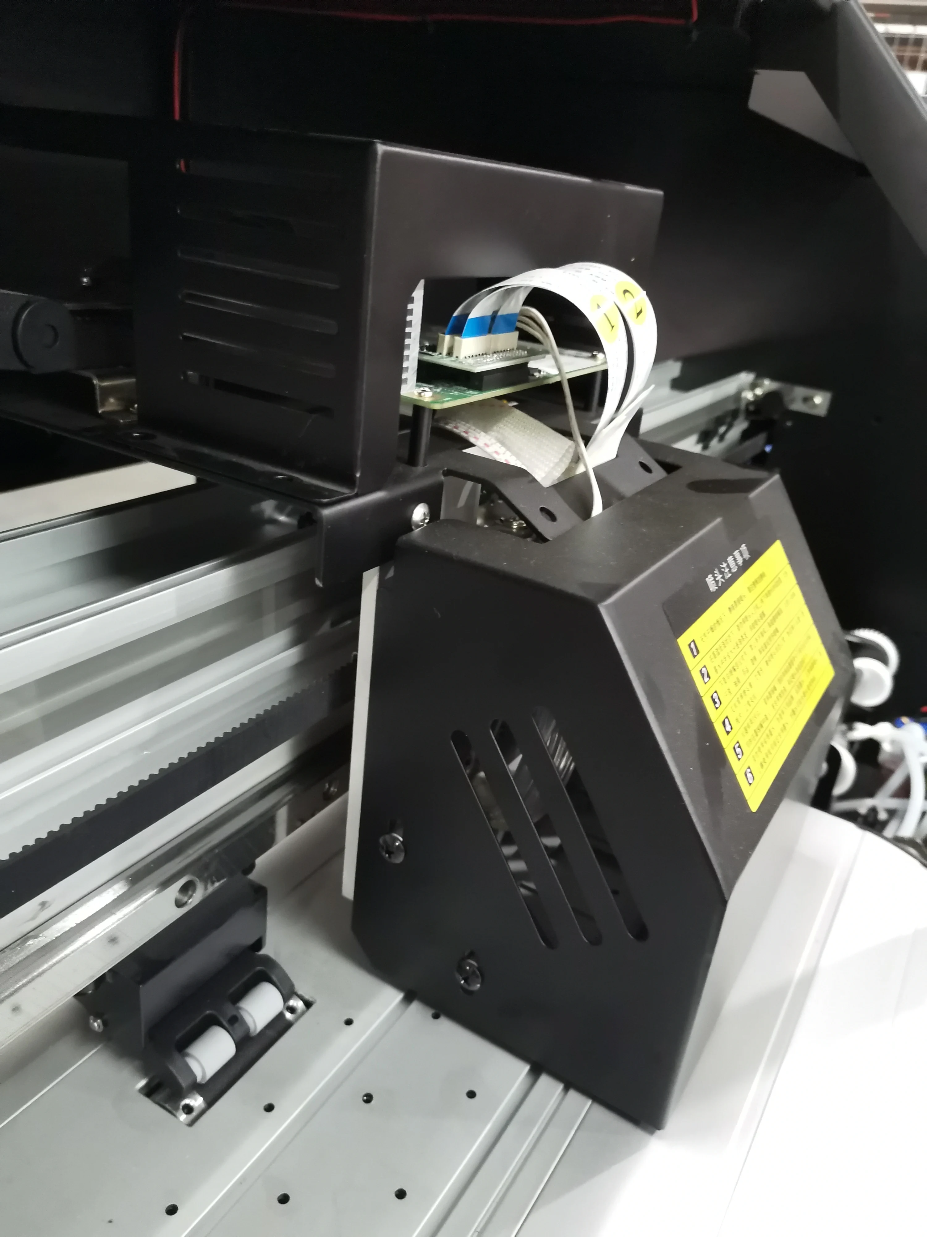 Рисунок 5 - Экосольвентный принтер 1