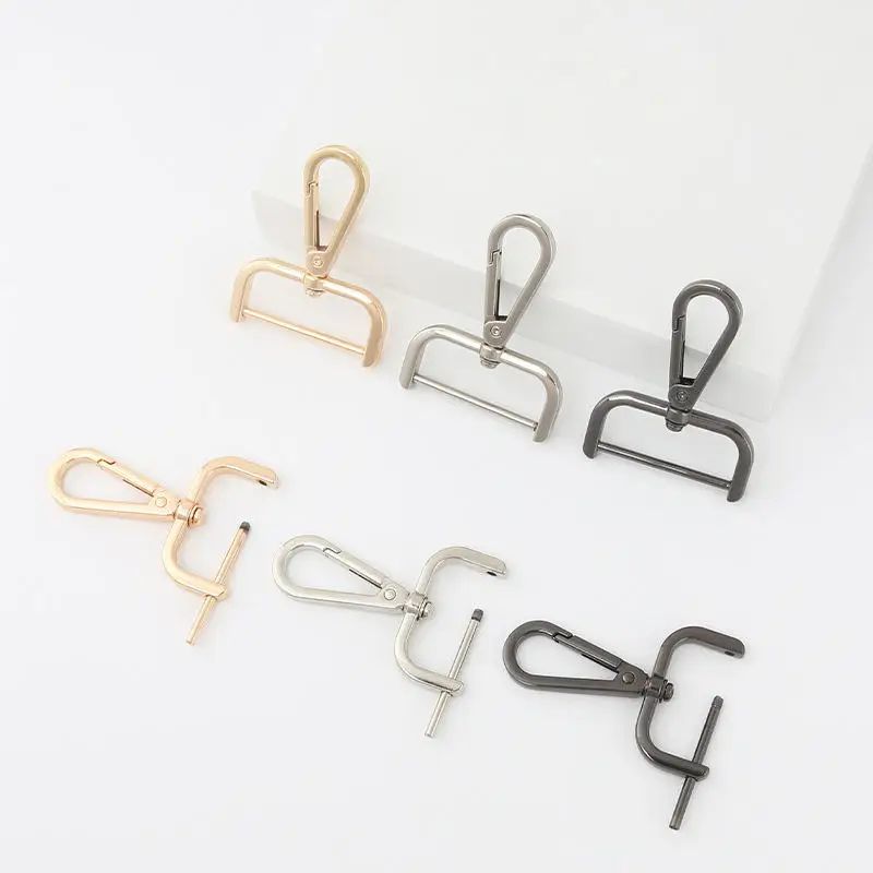 Versatile Detachable Rotating Buckle Keychain with Alloy Lobster Clasp