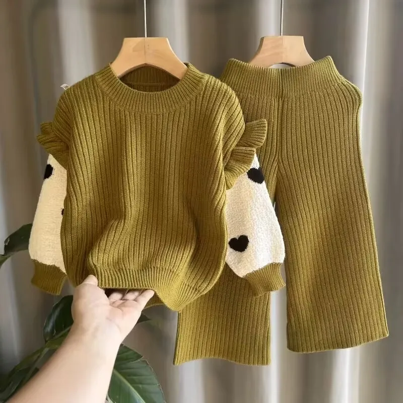 

Children's clothing Girls Sweater Set New Baby Top Wide Legged Pants Autumn/Winter Sweater Knitwear Fashionable Two Piece Set