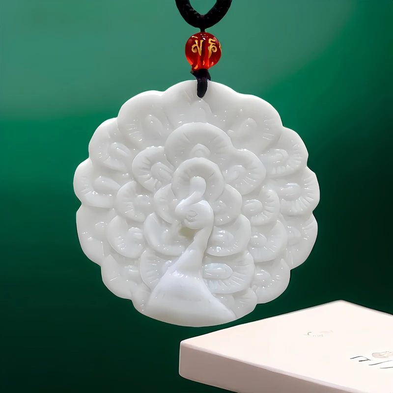 

White Natural Real Jade Peacock Pendant Necklace Vintage Luxury Designer Carved Jewelry Gemstones Chinese Amulet Accessories