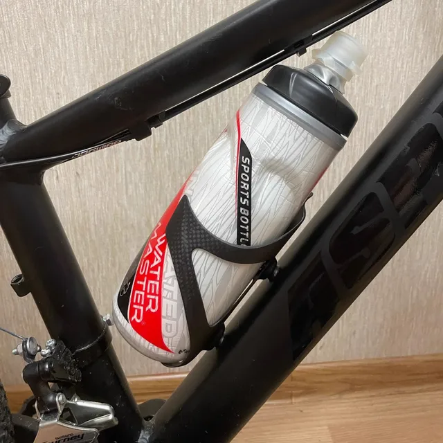 2025 Full Carbon Fiber Bicycle Ultralig Water Bottle Cage  Cycle Equipment MTB Road Bike Bottle Holder Rack Bike Accessories 3
