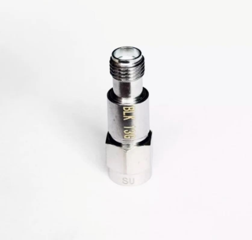 RF DC blocker DC-Block; frequency Freq: 50k-8G,13G,18G SMA / N / BNC TNC; DC blocking voltage: 50v