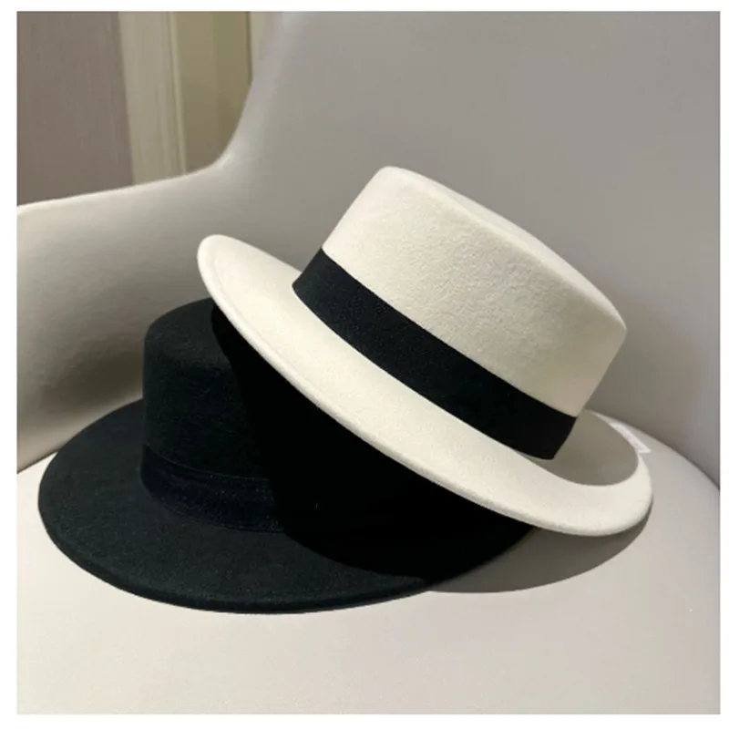 

Hat Women's Autumn/Winter Vintage English Hat Korean Edition Woolen Top Hat Wide brim Fashion Versatile Black White Flat Top Hat